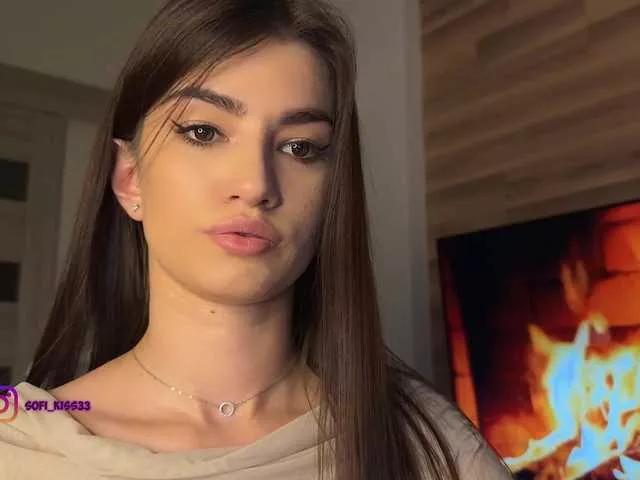 Sofi-Mi from BongaCams