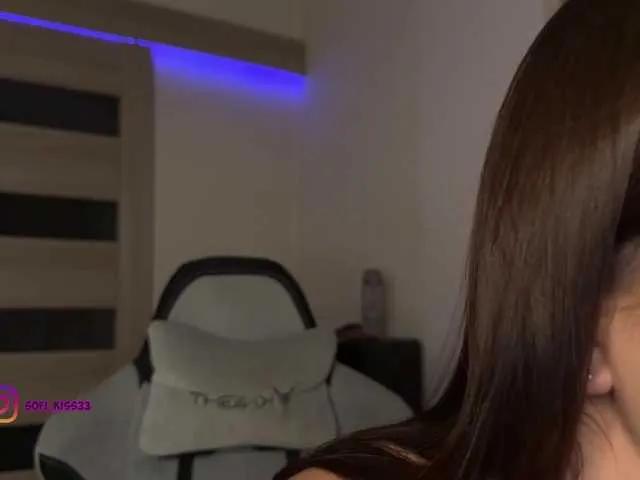 Sofi-Mi from BongaCams
