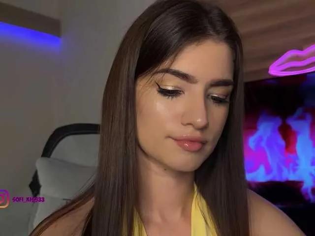 Sofi-Mi from BongaCams
