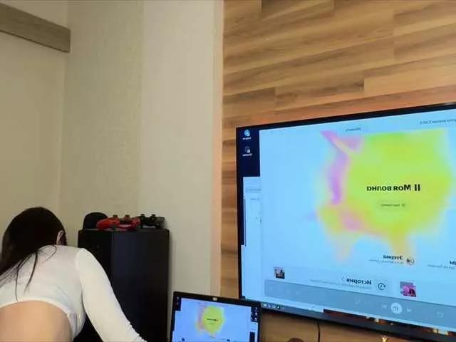 Sofi-Mi from BongaCams