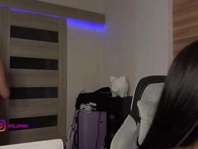 Sofi-Mi from BongaCams