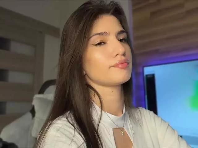 Sofi-Mi from BongaCams