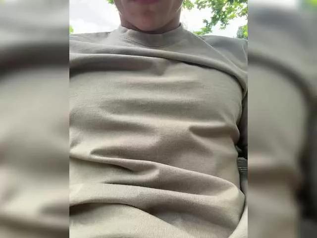 SosiscArca from BongaCams