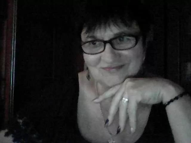 SweetCherry00 from BongaCams