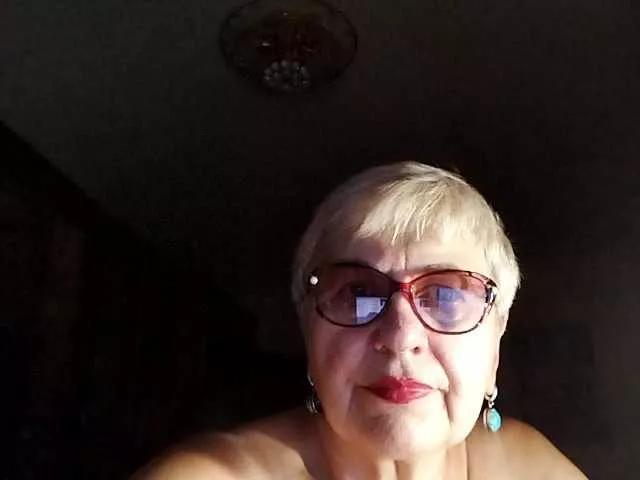 SweetCherry00 from BongaCams
