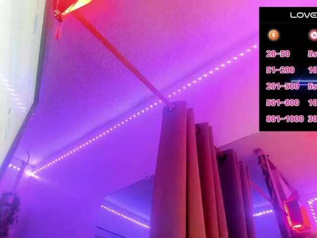 theetriniti from BongaCams