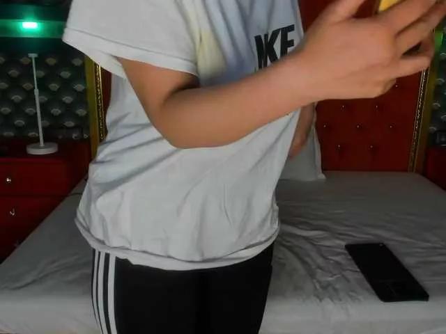 VallerieJones from BongaCams