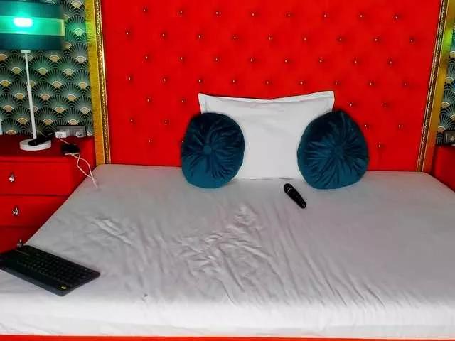 VallerieJones from BongaCams