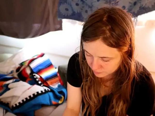 XxpixeyxX from BongaCams