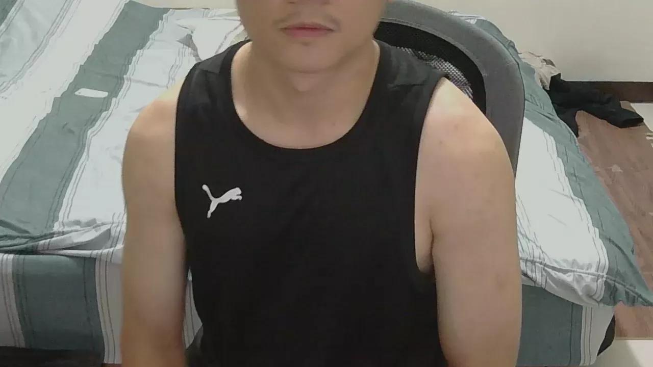 _YOMOY_ on Cam4