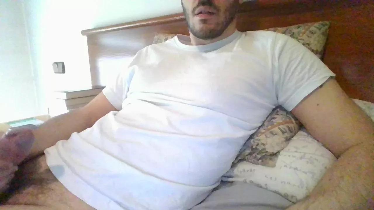 Alvarobcn34 from Cam4