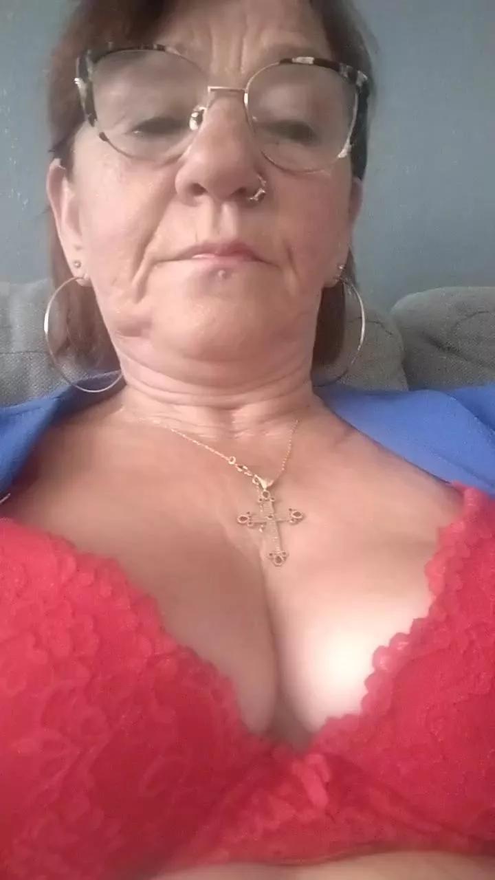 Babylove54 from Cam4