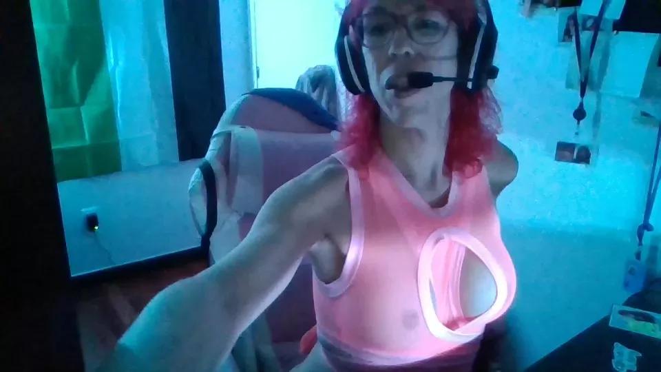BambiMcLaren from Cam4