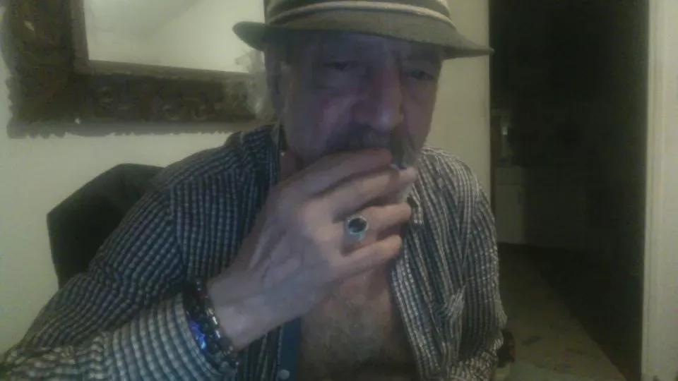 bolookin from Cam4