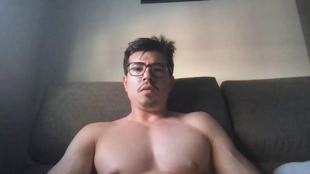 bombero_31_bi from Cam4