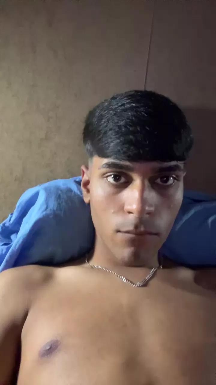 buddy204 from Cam4