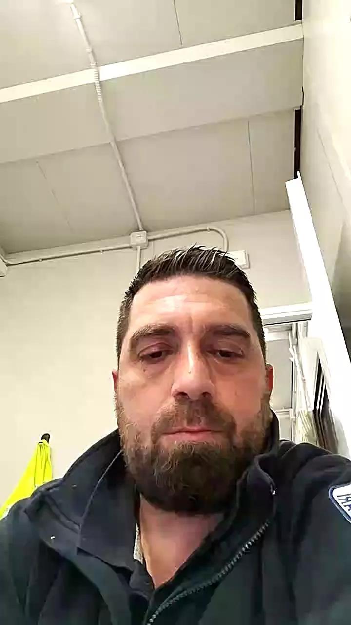 Bullvoglio from Cam4