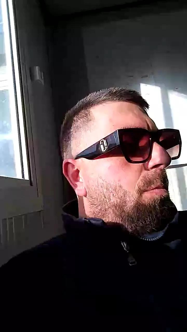 Bullvoglio from Cam4