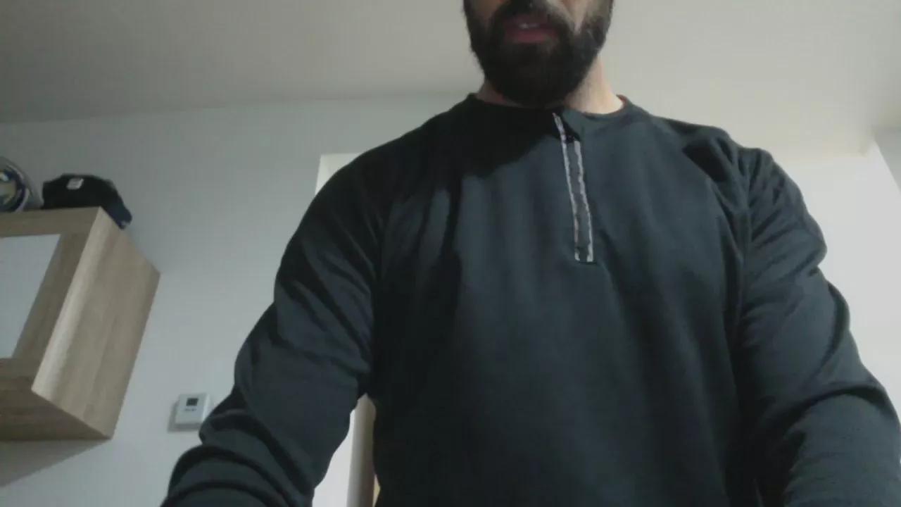Caballero77777 from Cam4