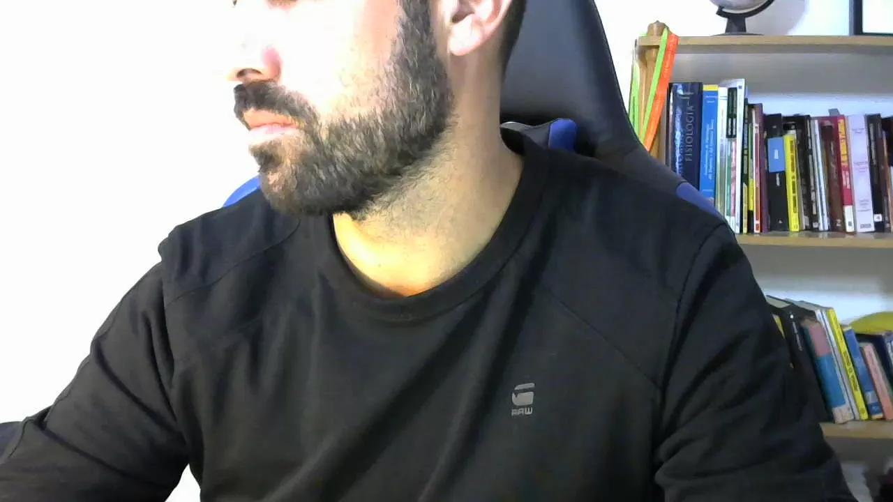 Caballero77777 from Cam4