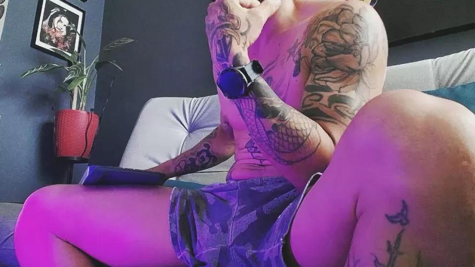 CallMeDouglas from Cam4