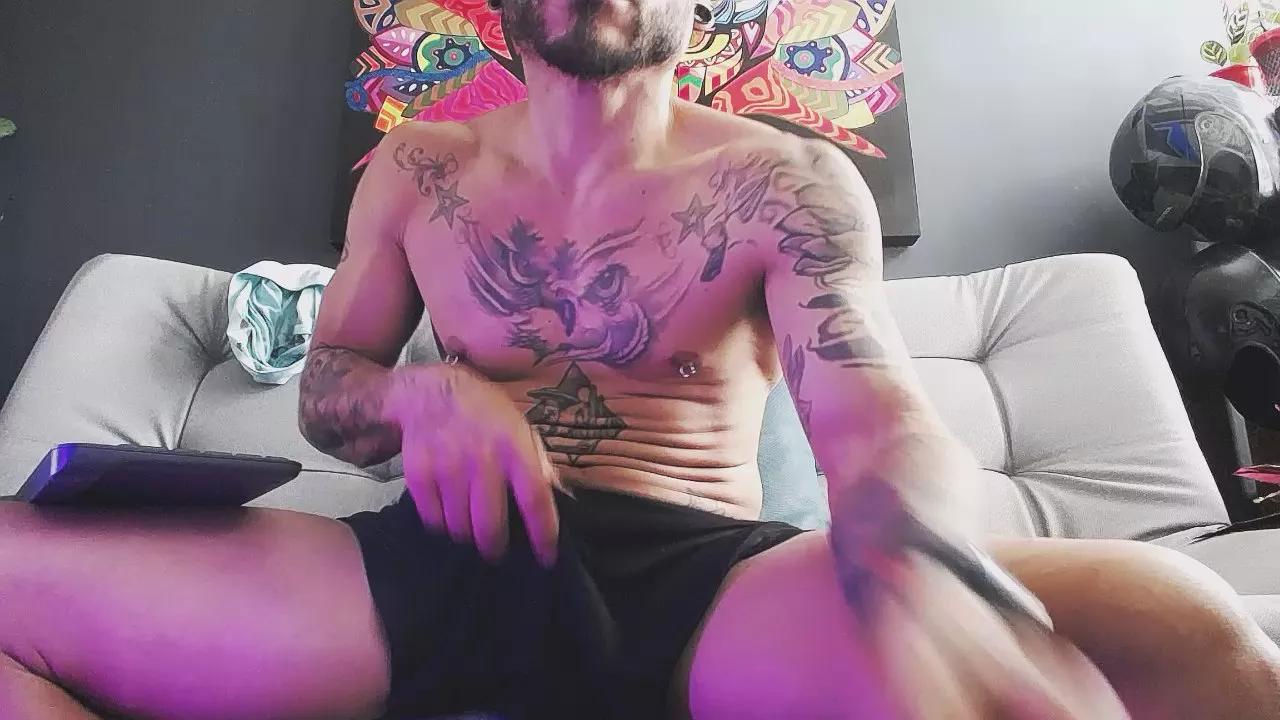 CallMeDouglas from Cam4