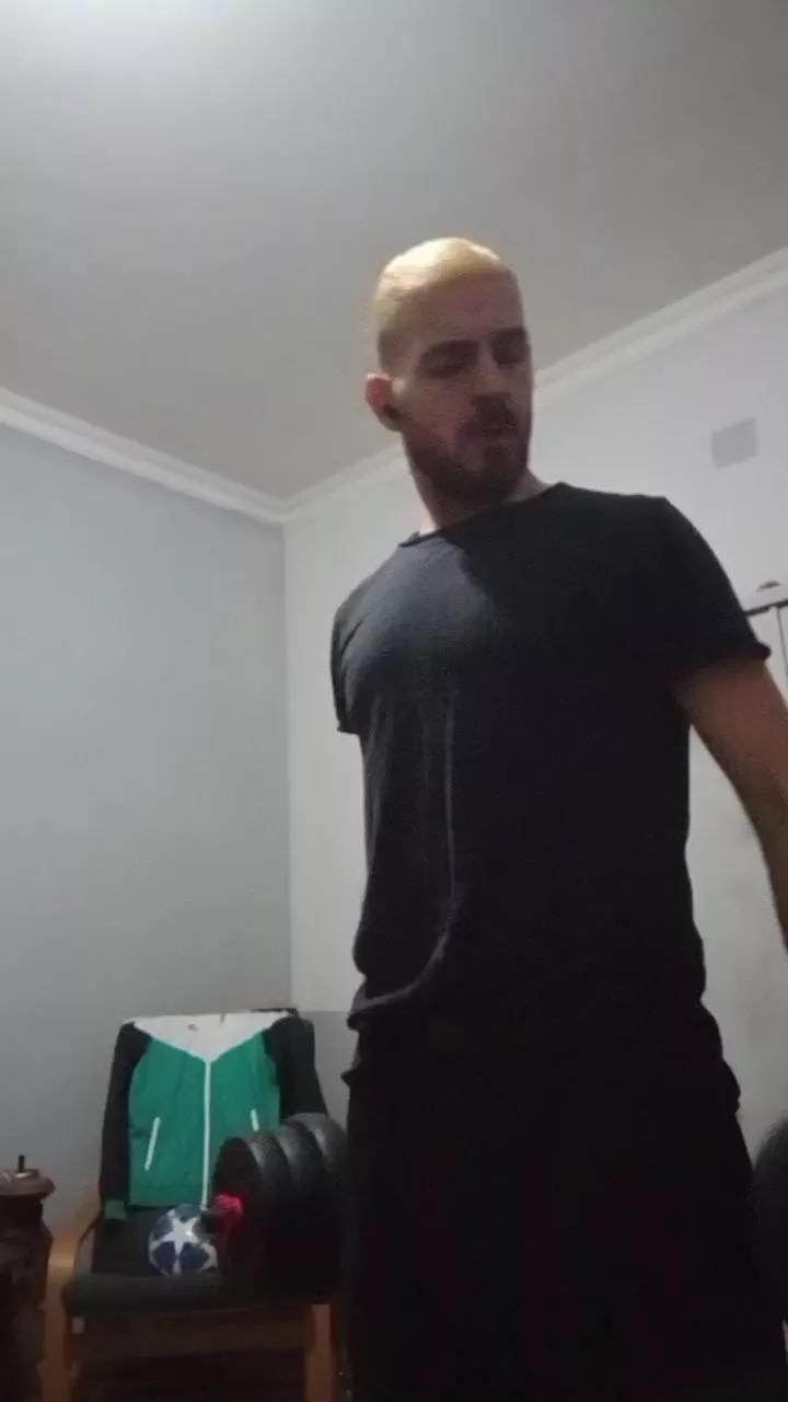 ConniMirko from Cam4