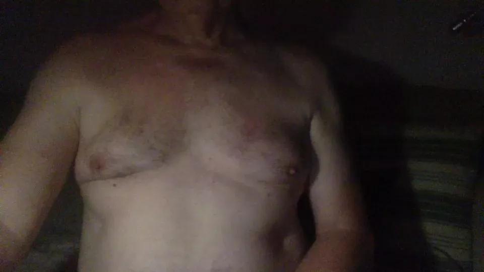 emmasuel84 from Cam4