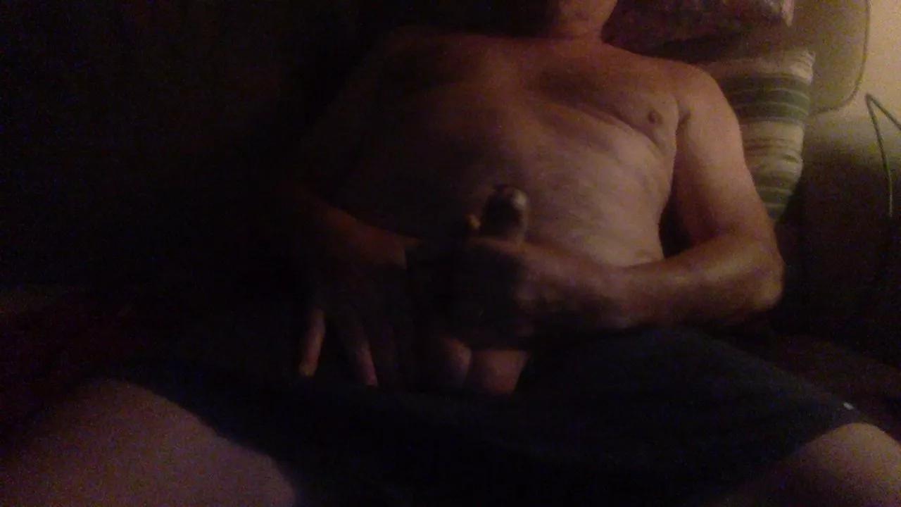 emmasuel84 from Cam4