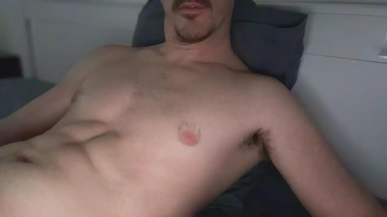 fefdrond from Cam4