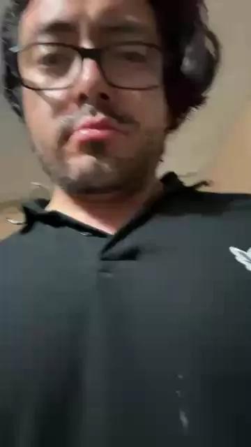 frrubrum from Cam4