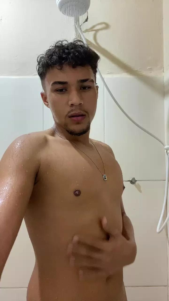 Gepetu from Cam4