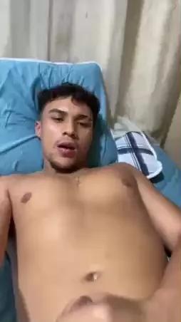 Gepetu from Cam4