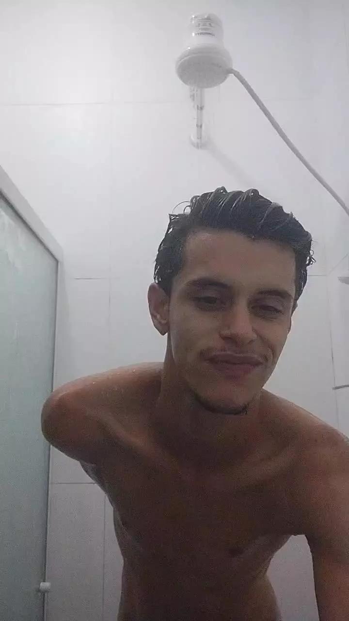 GiganteOMenino from Cam4