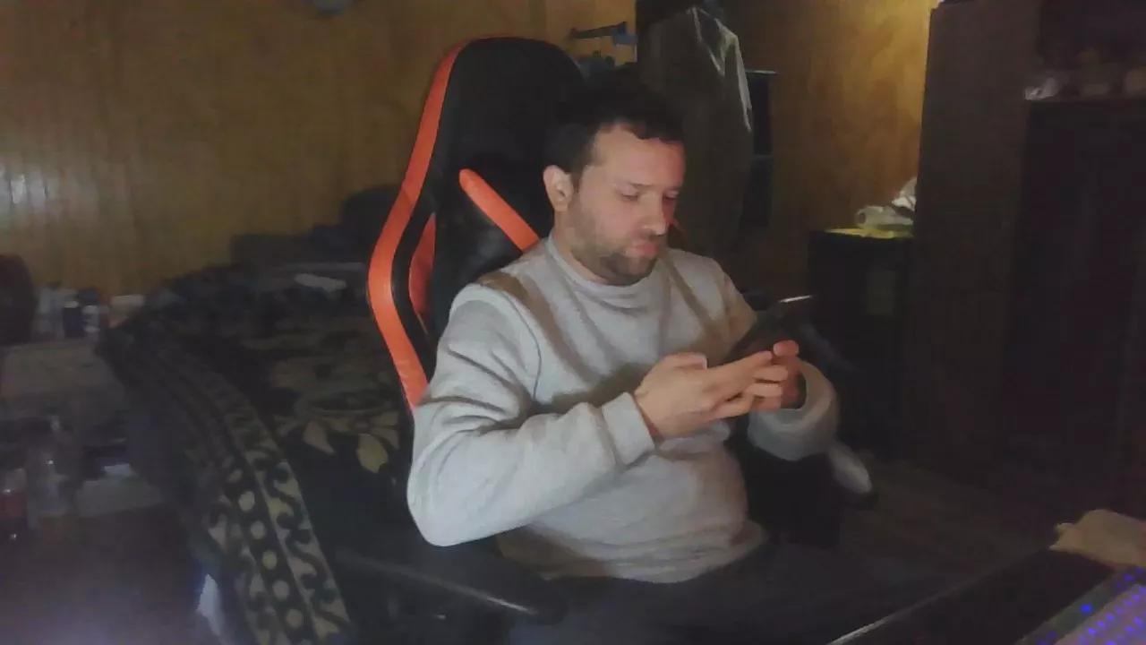 Giingz22 from Cam4