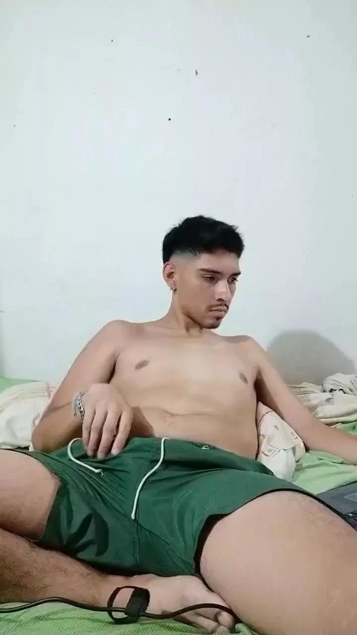 izzan from Cam4