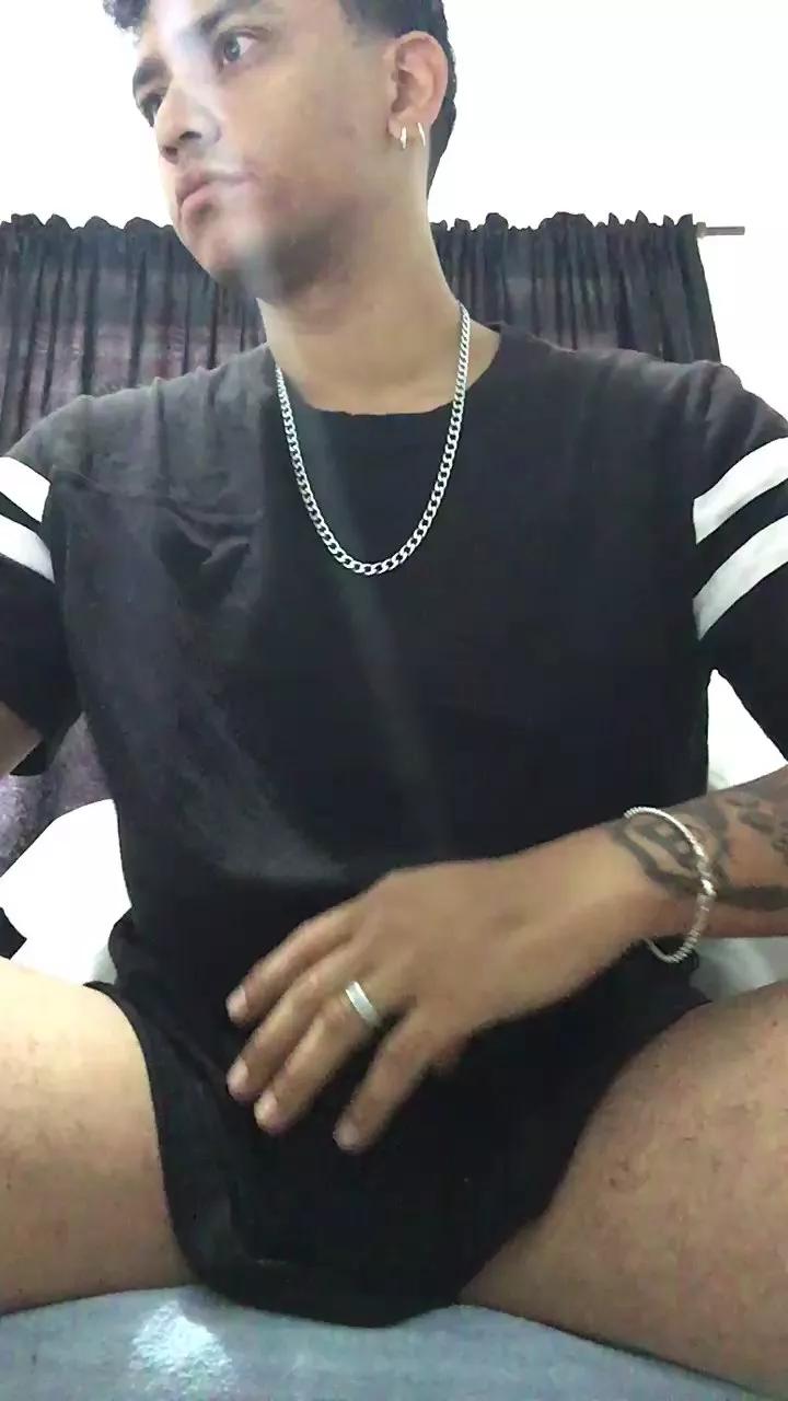 Jassiel7 from Cam4
