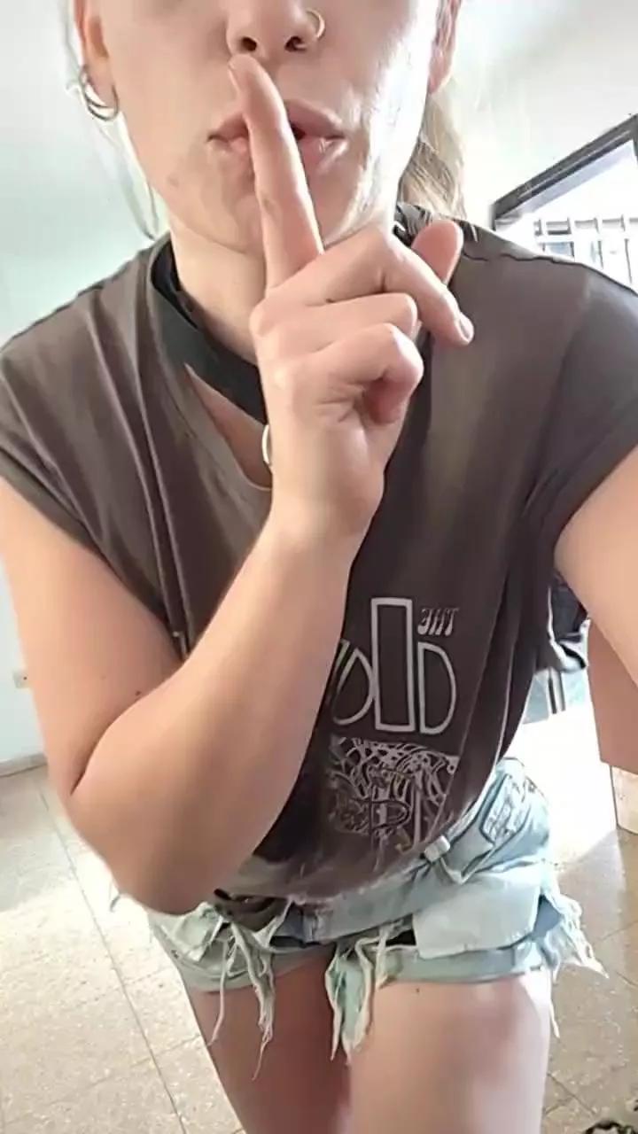 Kynky_ from Cam4
