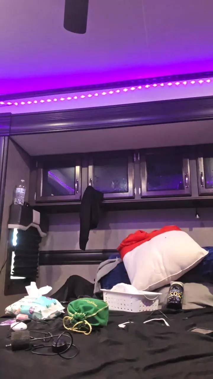 Lilmuz420 from Cam4