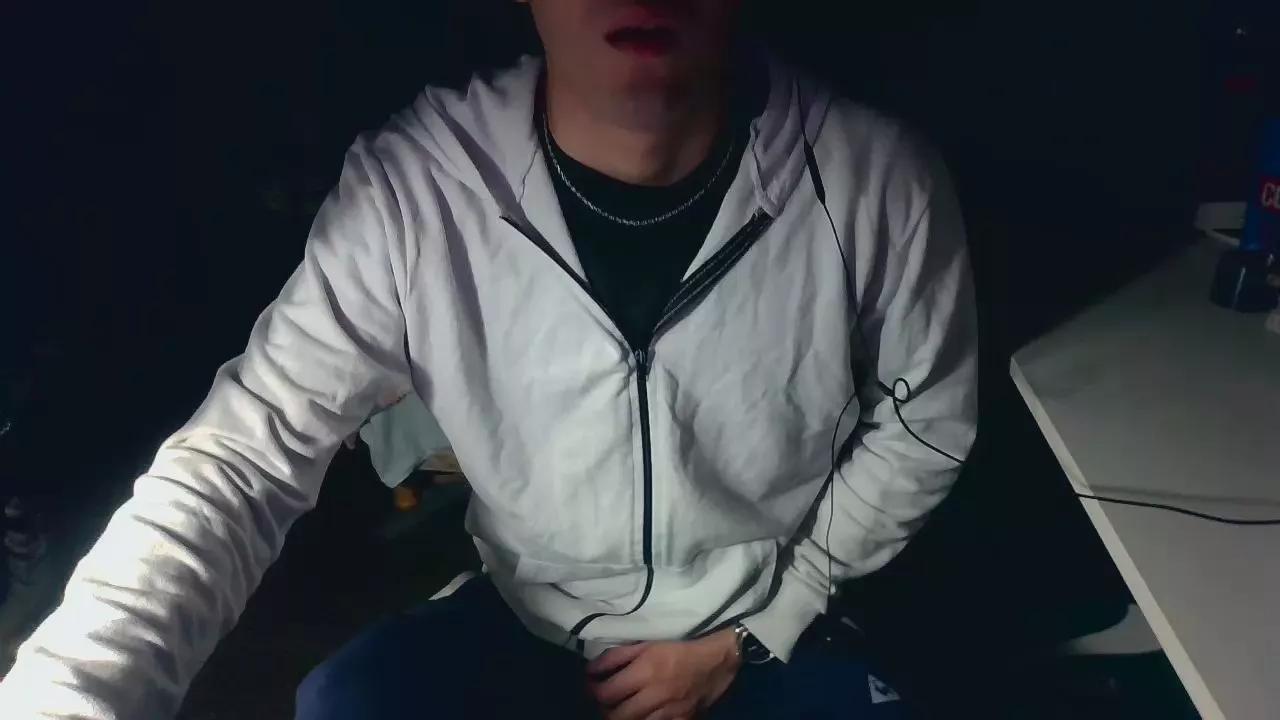 LimitBraker from Cam4