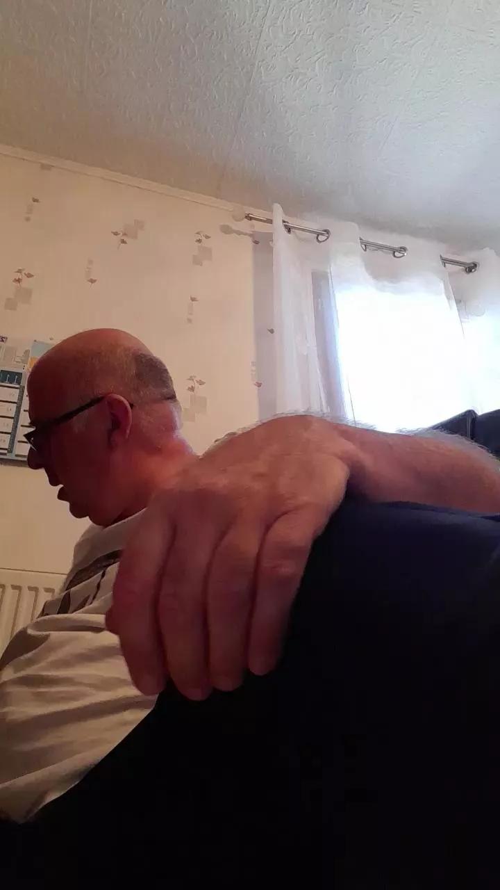 Loulou2x from Cam4