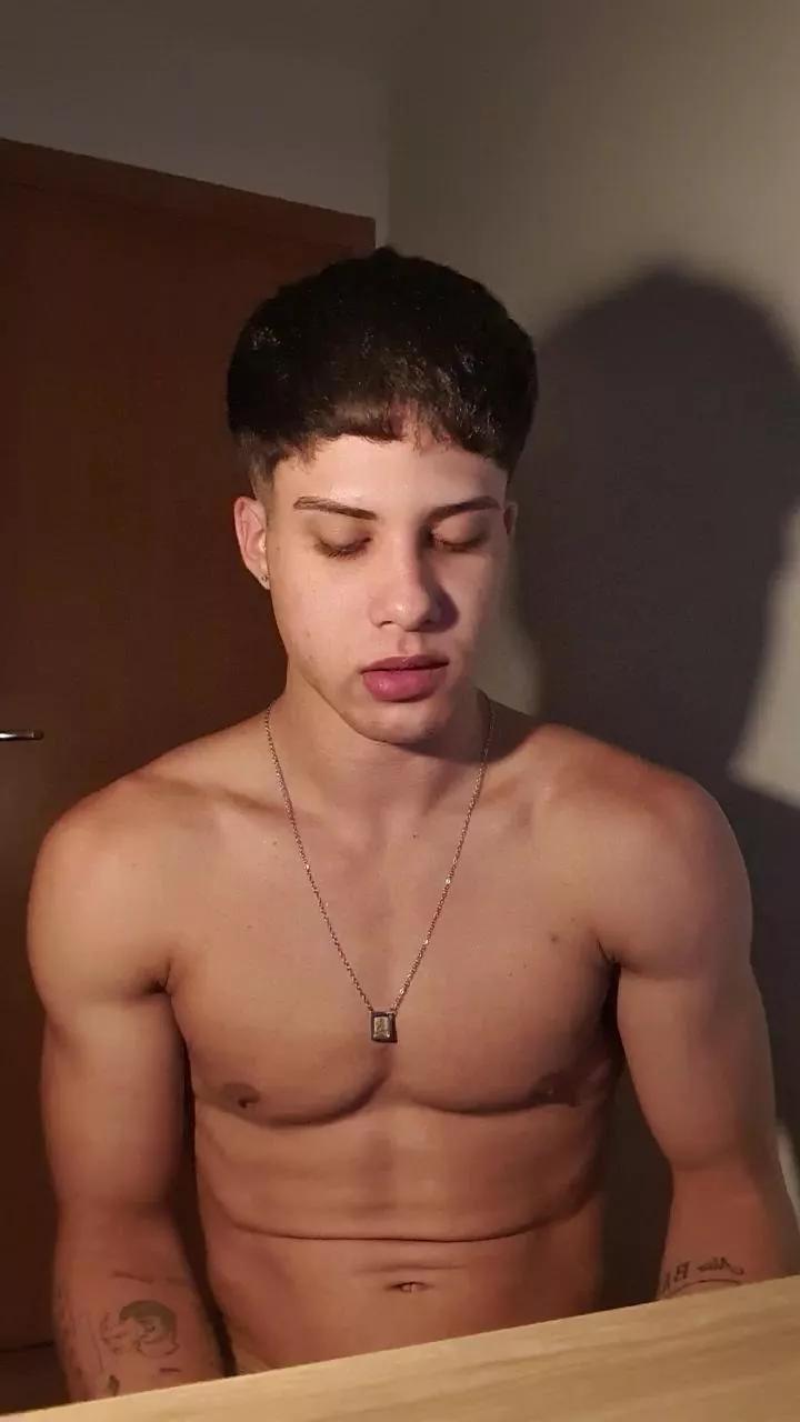 menezes8841 from Cam4