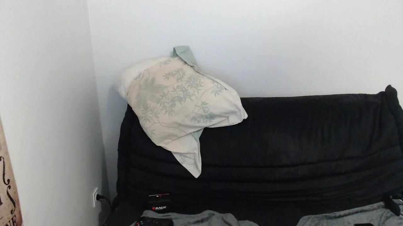 missthon from Cam4