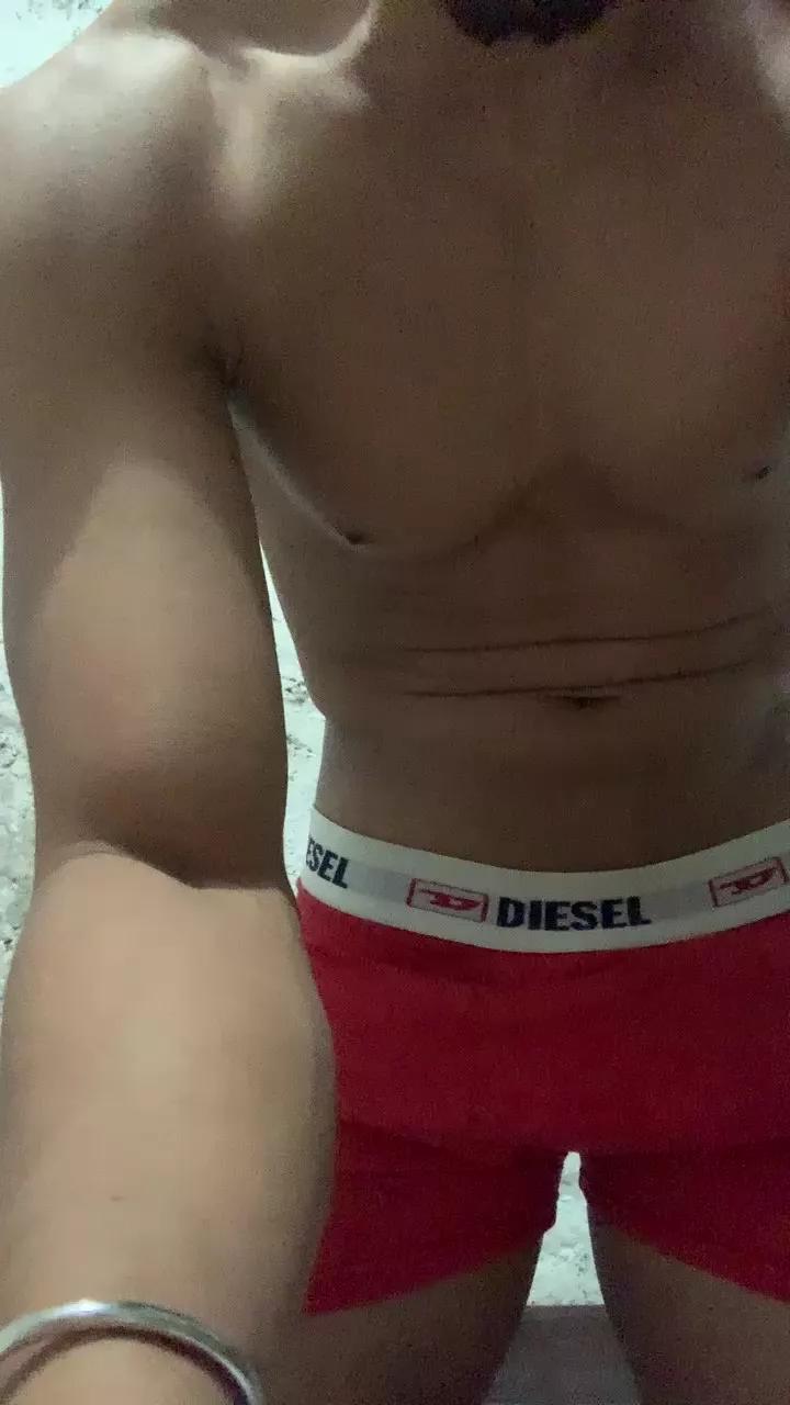 Moto_boy1997 from Cam4