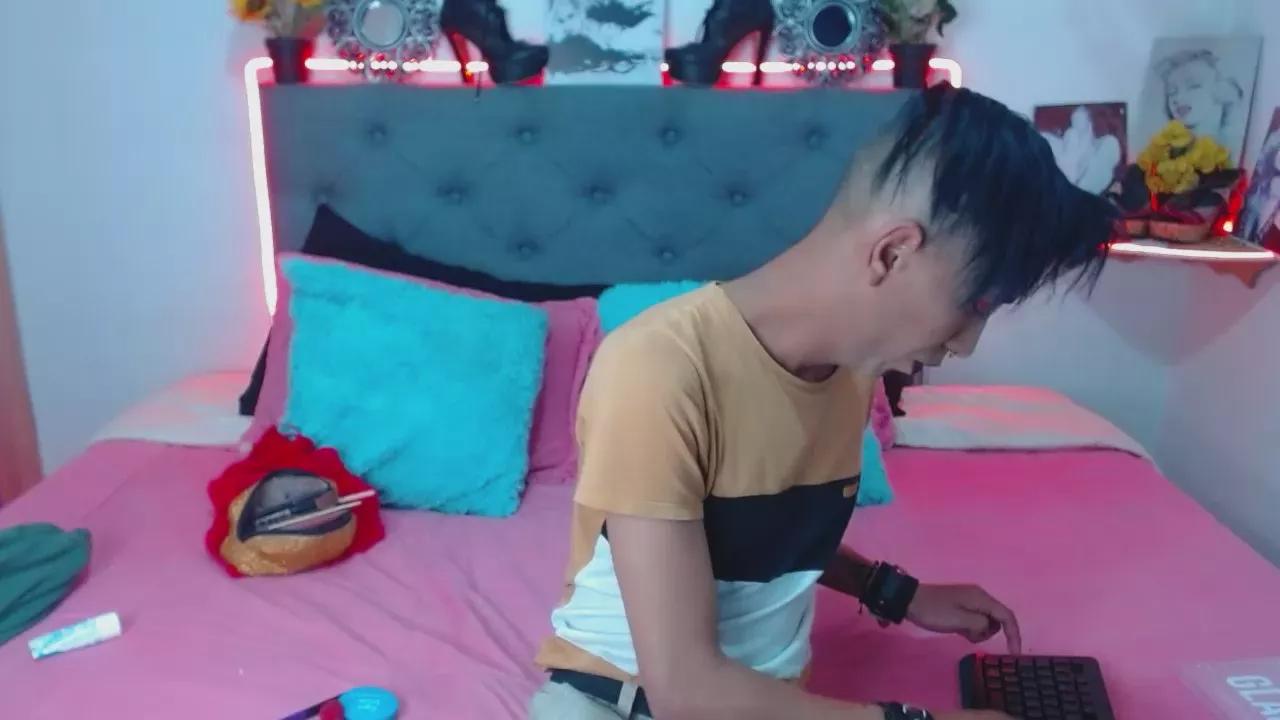 Naamah_ from Cam4