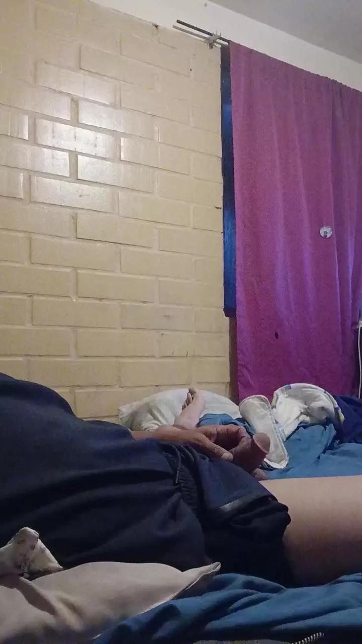 Rodrigo1986x from Cam4