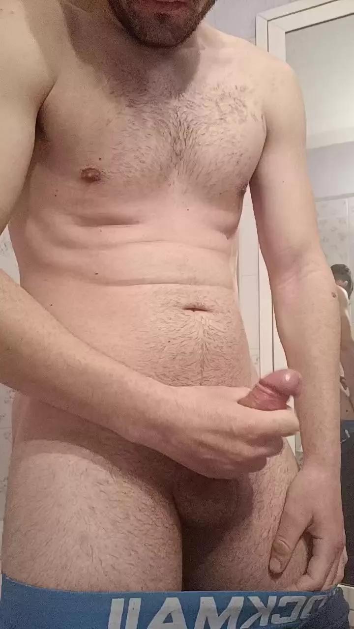 rodrigo1995 from Cam4