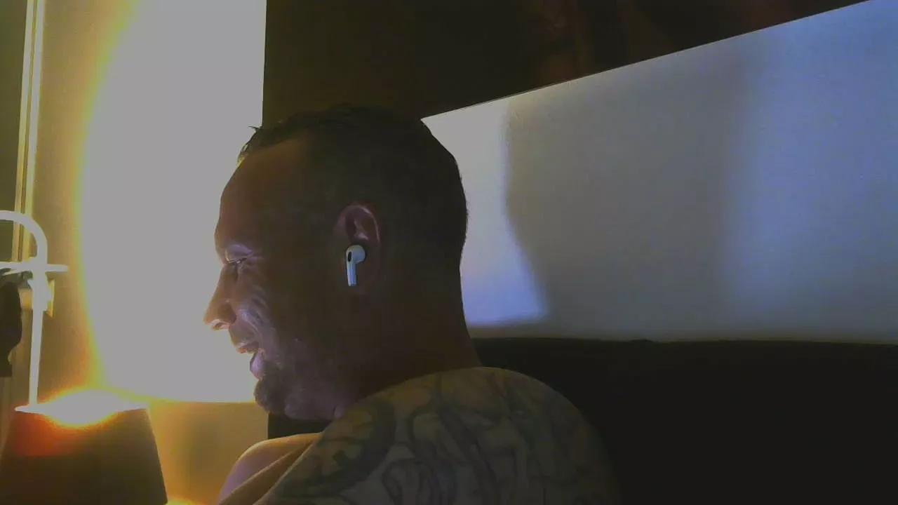 Sense084 from Cam4