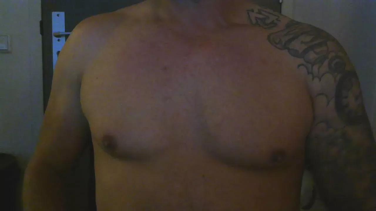 Sense084 from Cam4