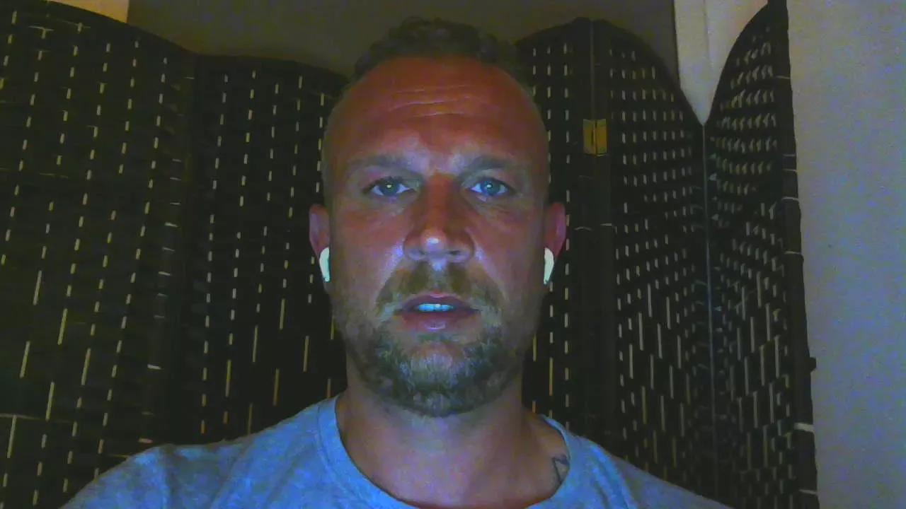 Sense084 from Cam4